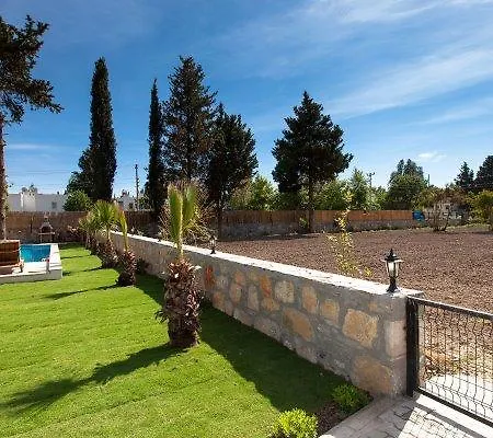 Villa Evoteli Group 2+1 Ozel Havuzlu Ekrem *